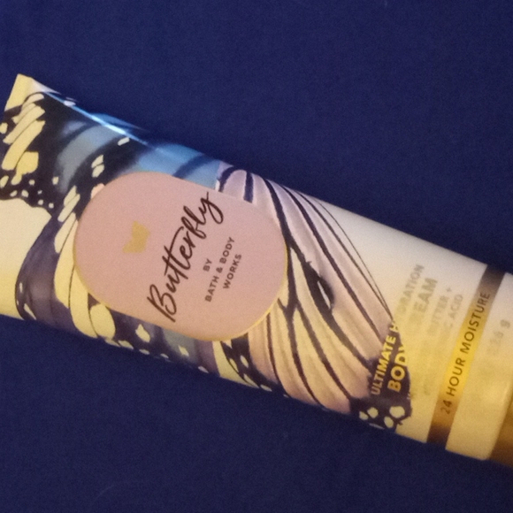 🦋Bath & Body Works "Butterfly" Ultimate Hydration Body Cream 🦋 - Picture 2 of 3